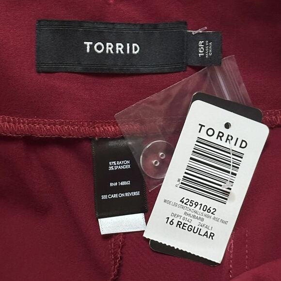 New TORRID Pleated Wide Leg Stretch Challis High-Rise Pants Red Baggy Relaxed - Picture 10 of 11